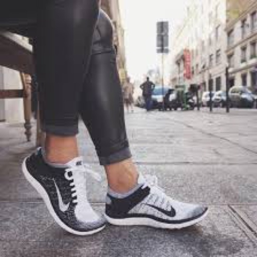 NOT SELLING! I’m trying to find these! Help!
